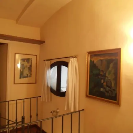 La Reginella *